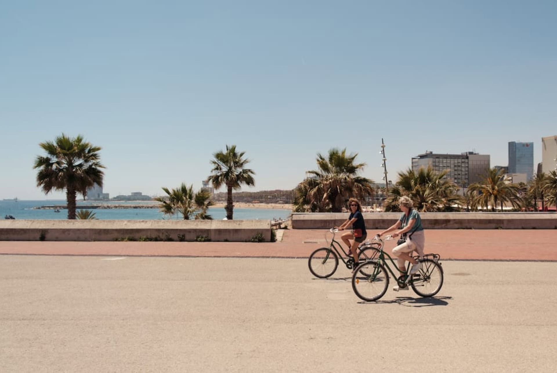 visiter barcelone à vélo visiter barcelone à vélo