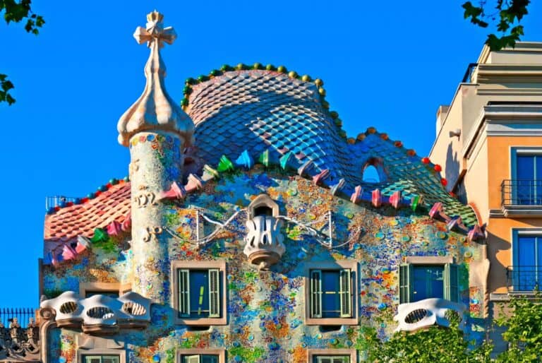 Visite des 3 maisons emblématiques de Gaudí