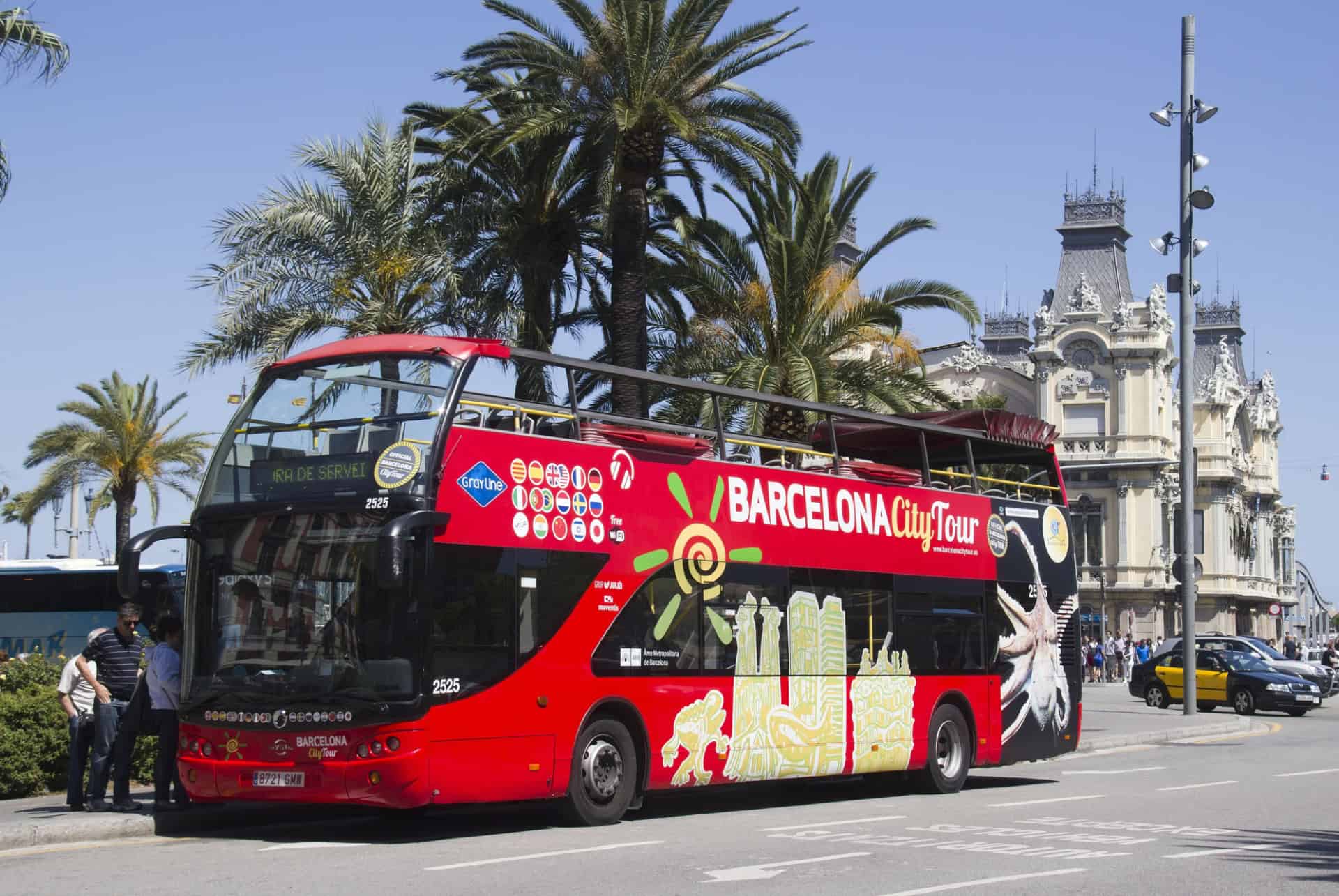 bus touristique transports a barcelone