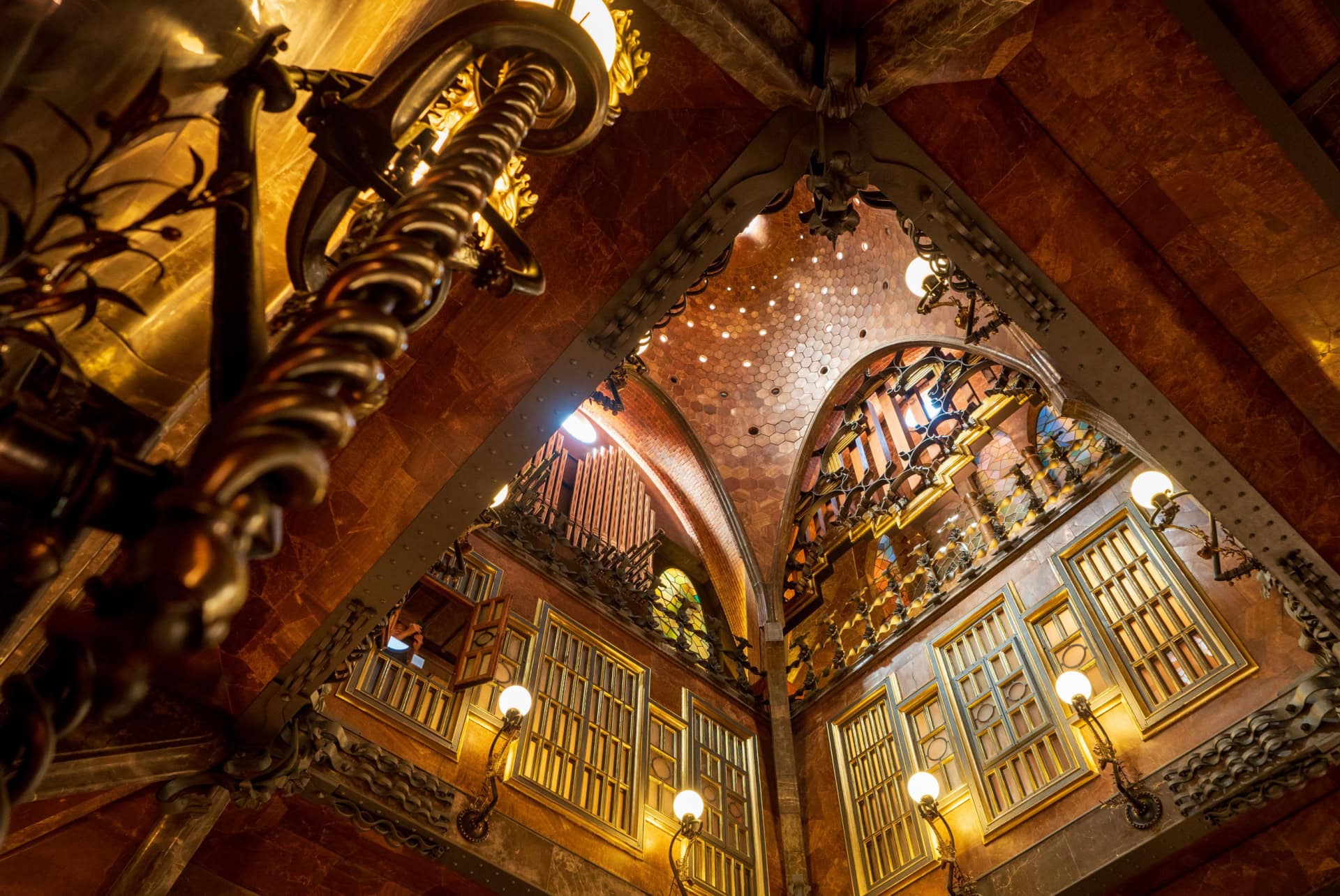 palau guell maisons gaudi palau guell maisons gaudi