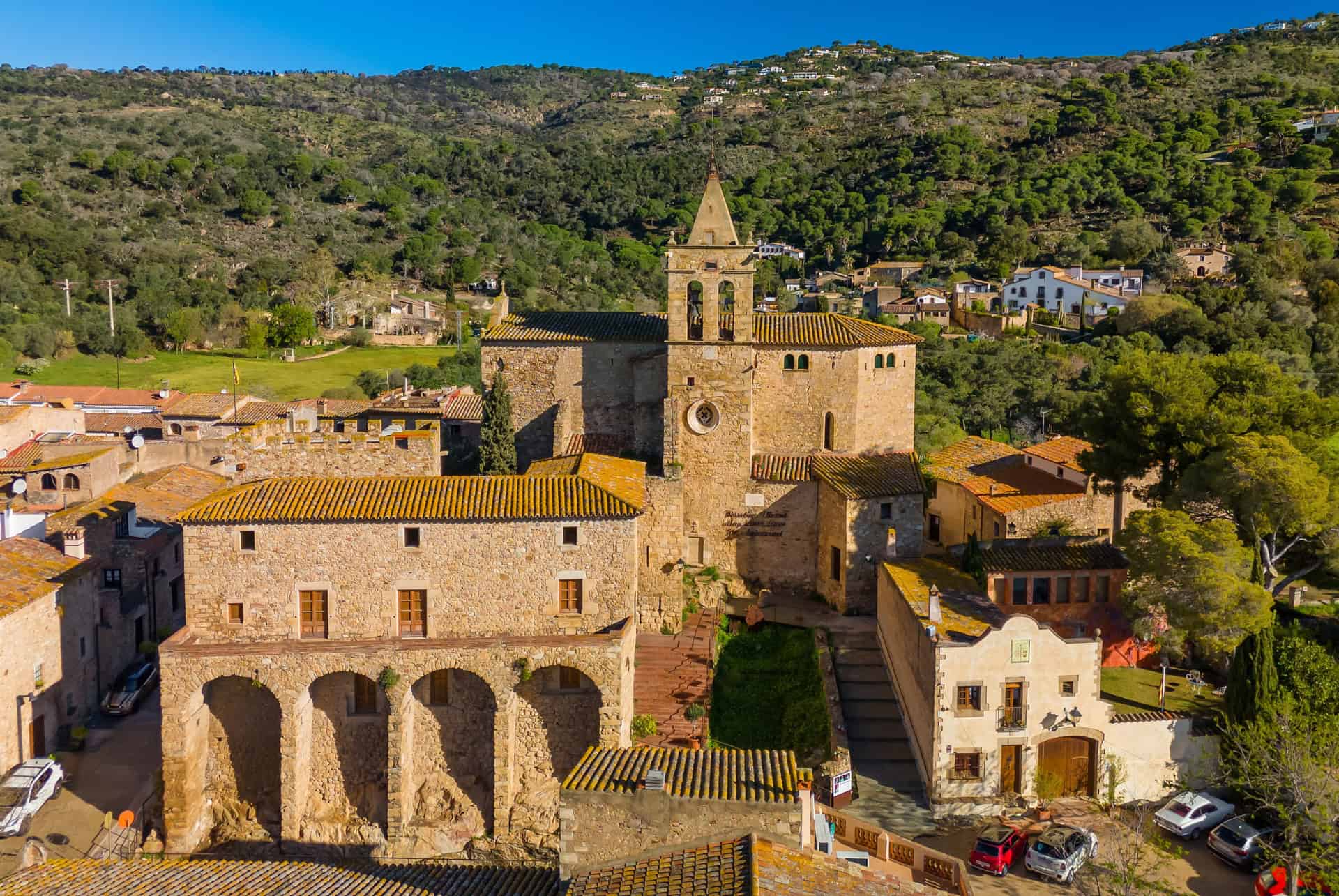 castell d'aro castell d'aro