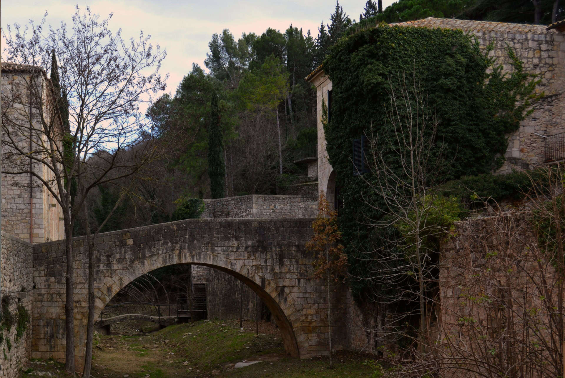 pont des galligants gerone pont des galligants gerone