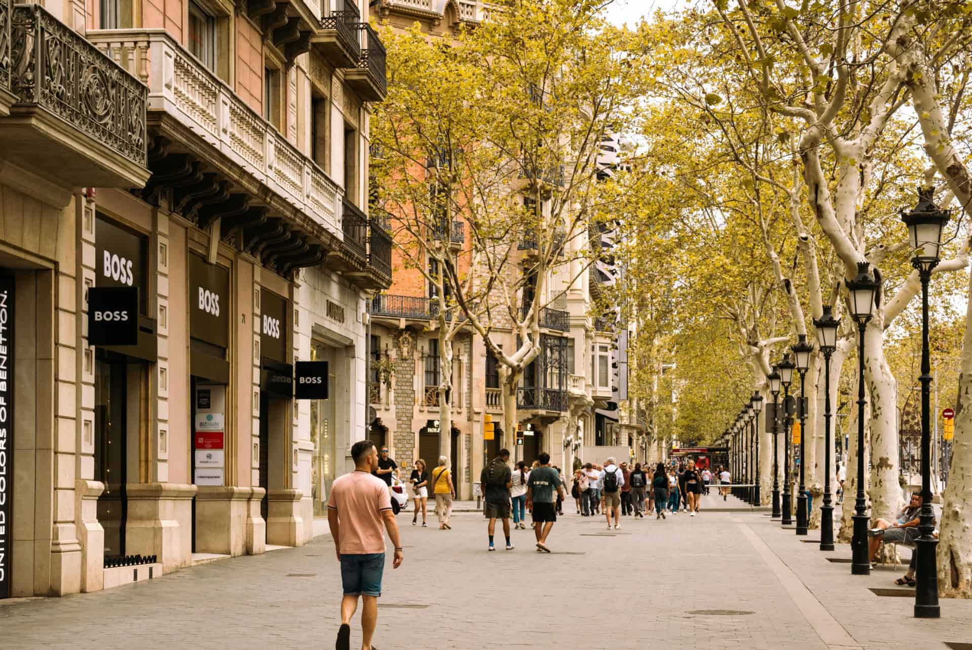 passeig de gracia shopping quartier de l'eixample passeig de gracia shopping