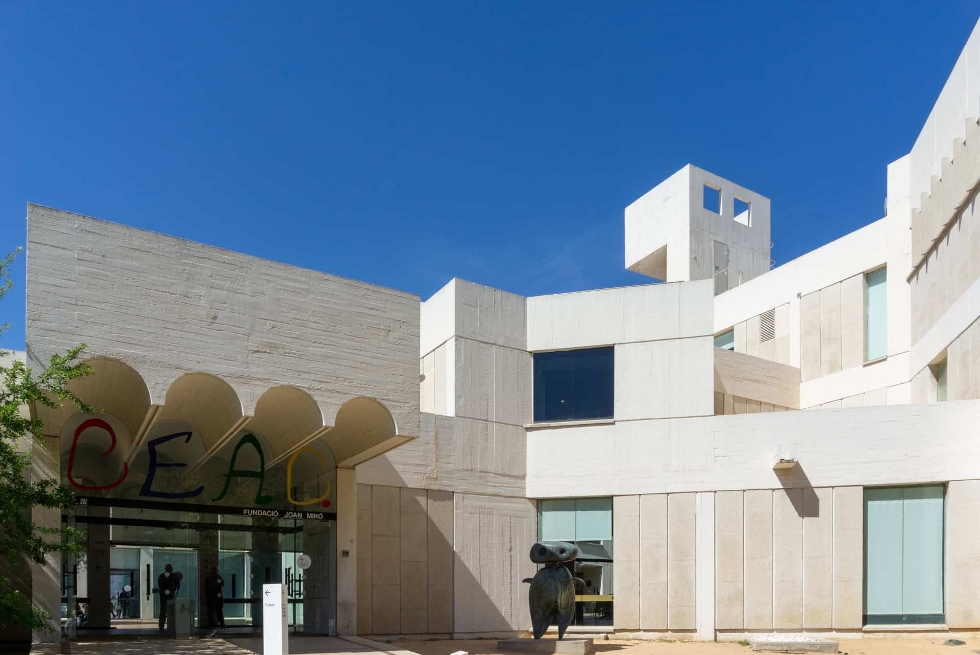 fondation joan miro a barcelone fondation joan miro plus beaux monuments de barcelone