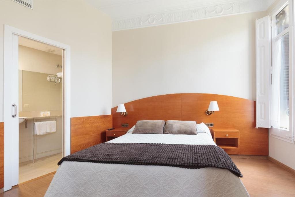 hostal oliva barcelone hostal oliva barcelone