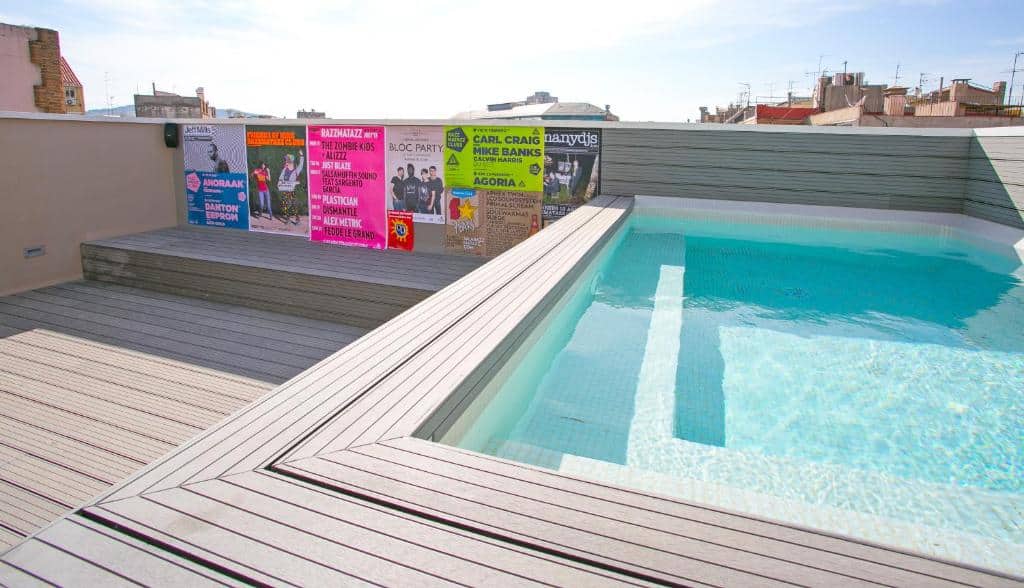sant jordi hostels rock palace piscine sant jordi hostels rock palace piscine