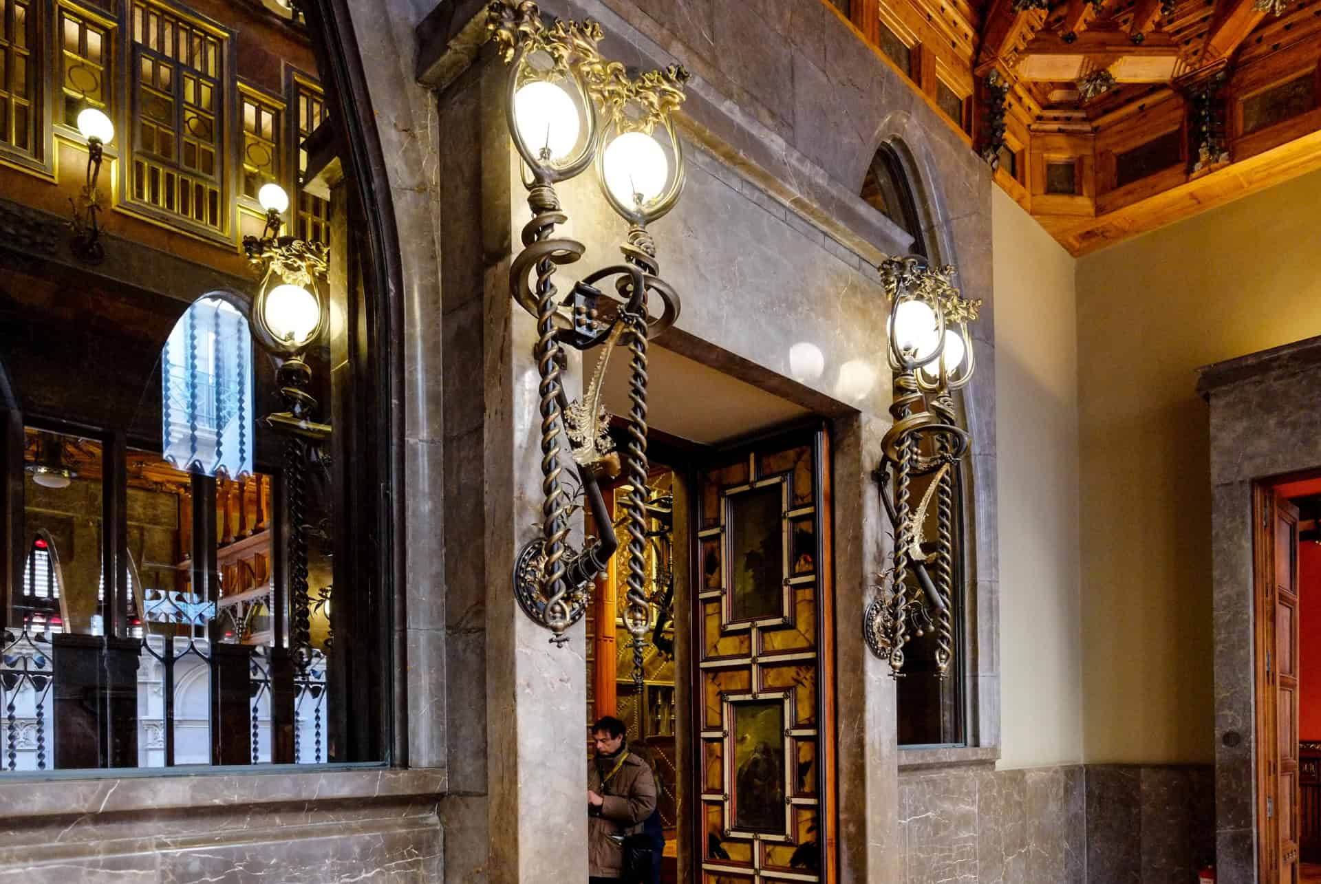 palais guell